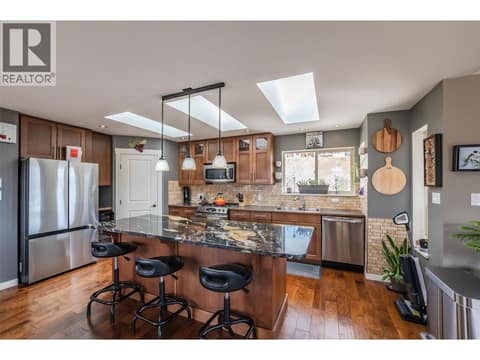 Photo 20 of 108 CHARDONNAY Court, Eastside/Lkshr Hi/Skaha Est, Okanagan Falls