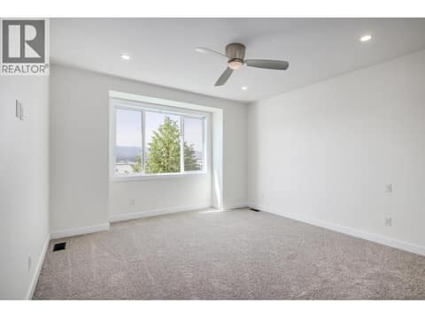 Photo 12 of 3207 Shetland Road, North Glenmore, Kelowna