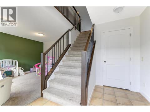 Photo 4 of 12719 Cliffshore Drive, Lake Country North West
