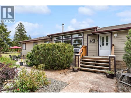 Photo 2 of 38 NINE MILE Place, Osoyoos Rural