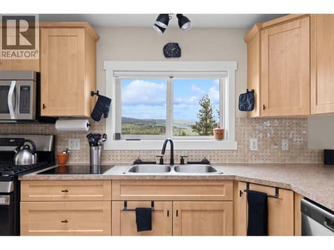 Photo 21 of 38 NINE MILE Place, Osoyoos Rural