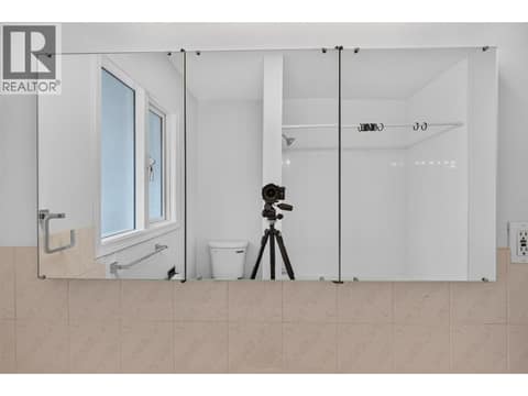 Main Level - Bathroom at 3802 36 Street, Alexis Park, Vernon