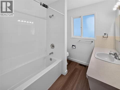 Main Level - Bathroom at 3802 36 Street, Alexis Park, Vernon