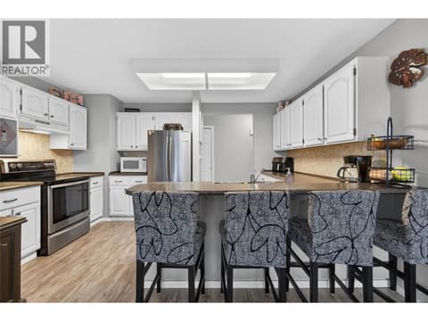 Kitchen up at 7292 Mountridge Road, North BX, Vernon