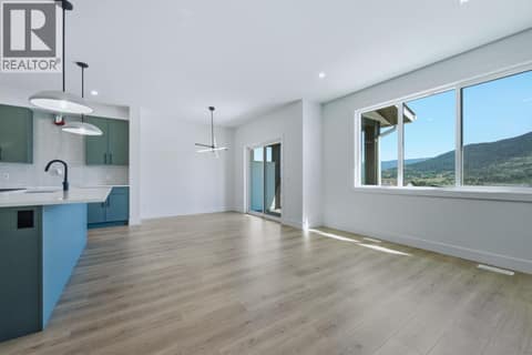 Photo 16 of 377 Arrowleaf Rise, Middleton Mountain Coldstream