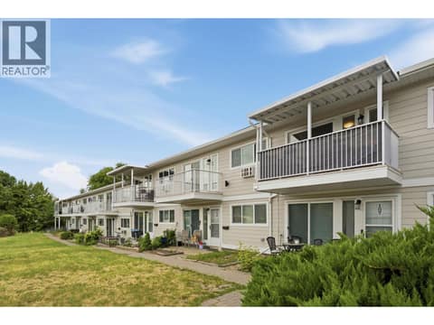 Showing the balcony at 4004 34 Street Unit# 207 Lot# 15, Alexis Park, Vernon