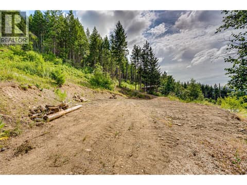Photo 18 of 5720 Hartnell Road Unit# 7, North BX, Vernon