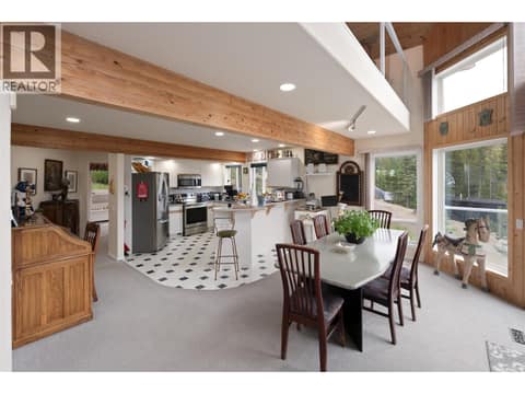 Photo 12 of 200 COUGAR Road, Oliver Rural