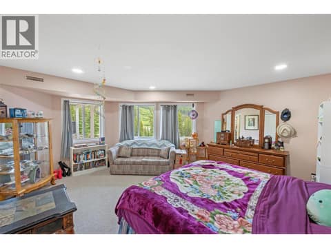 Photo 64 of 200 COUGAR Road, Oliver Rural