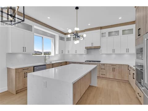 Photo 11 of 1152 Hume Avenue, Black Mountain, Kelowna