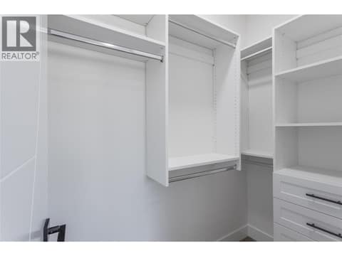 Walk In Closet at 1152 Hume Avenue, Black Mountain, Kelowna