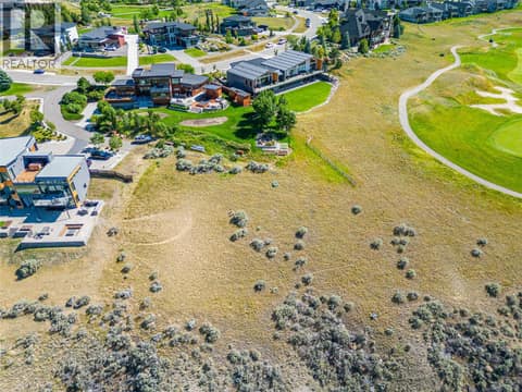 Photo 4 of 300 Rue Cheval Noir, Tobiano, Kamloops