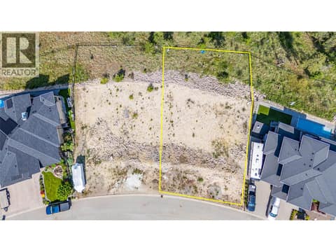 *Property outlines are approximate and may not be exact. Actual property lines may vary. at 1726 Carnegie Street, Black Mountain, Kelowna