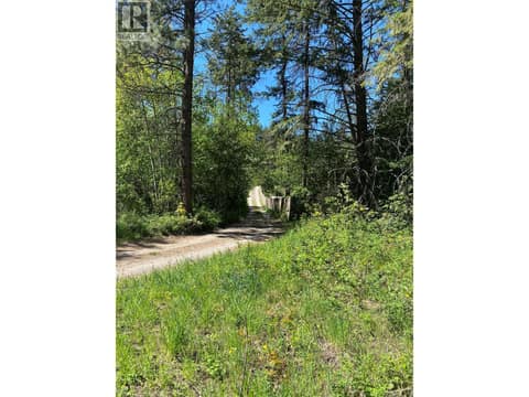 Back Easement Access at 867 Balsam Road, Fintry, Kelowna