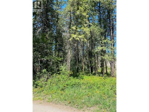 Flat lot with front AND back access at 867 Balsam Road, Fintry, Kelowna