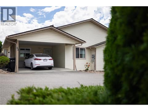 Photo 2 of 4303 27 Avenue Unit# 28, Westmount, Vernon