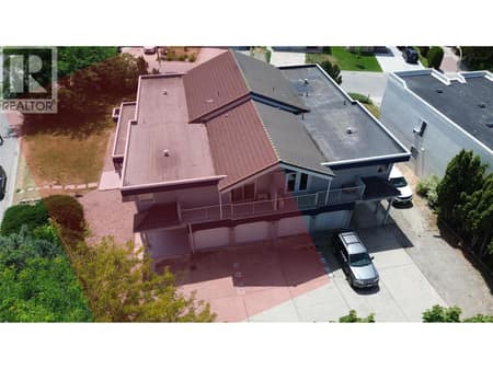 Half Duplex at 126 Verna Court, North Glenmore, Kelowna