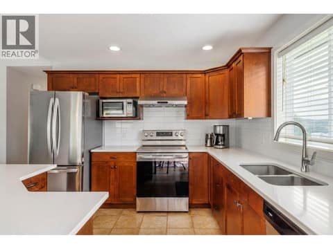 Photo 11 of 10349 Copper Hill Lane, Lake Country East / Oyama
