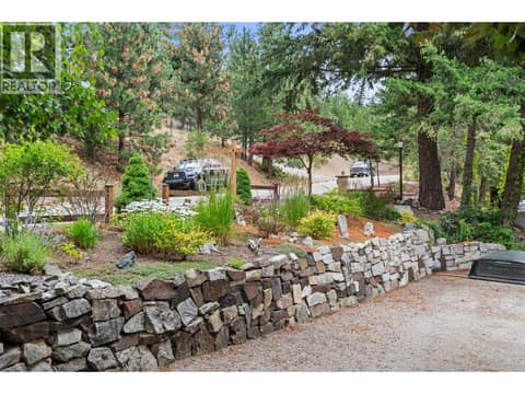 Photo 6 of 10771 Pinecrest Road, Okanagan North, Vernon