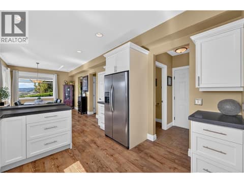 Photo 13 of 1124 Peak Point Drive, West Kelowna Estates