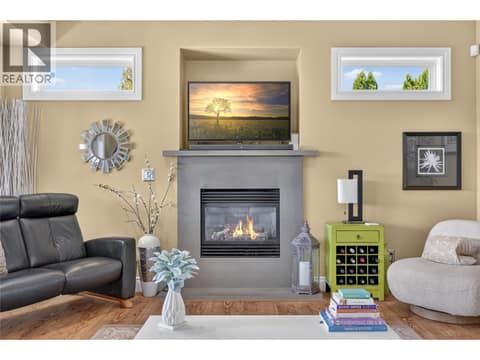 Photo 9 of 1124 Peak Point Drive, West Kelowna Estates