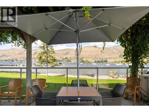 Community sitting area with view over Okanagan Lake at 7343 Okanagan Landing Road Unit# 1130, Okanagan Landing, Vernon