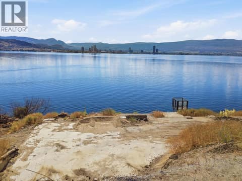 Photo 4 of 1075 Westside Road, Westside Road, West Kelowna
