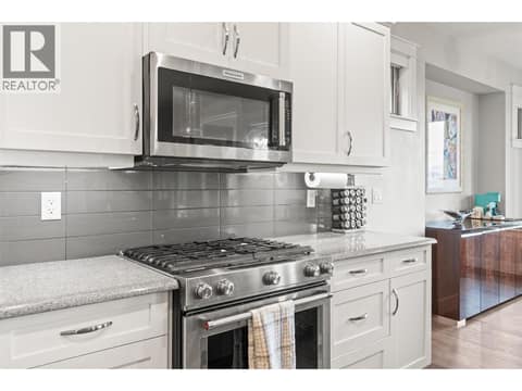 Photo 18 of 246 Dormie Place, Predator Ridge, Vernon