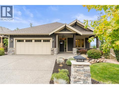 Photo 2 of 246 Dormie Place, Predator Ridge, Vernon