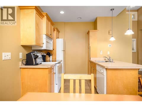 Photo 20 of 251 Predator Ridge Drive Unit# 47, Predator Ridge, Vernon