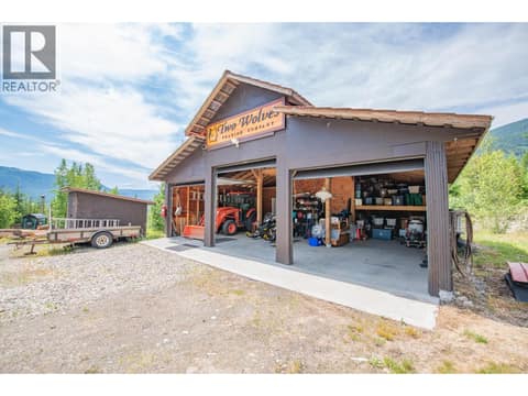 Photo 11 of 1309 Eagle Ridge Road, Mabel Lake South, Lumby