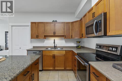Photo 9 of 3350 Woodsdale Road Unit# 401, Lake Country East / Oyama