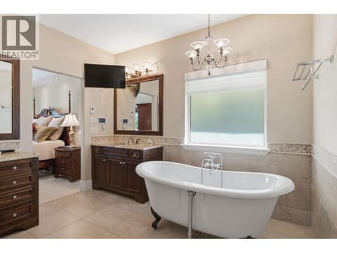 Primary Ensuite at 2109 Capistrano Drive, University District, Kelowna