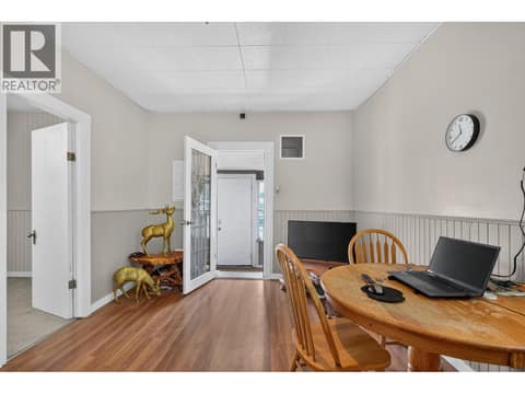 Photo 18 of 403 Howard Avenue, Enderby / Grindrod