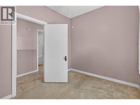 Photo 25 of 403 Howard Avenue, Enderby / Grindrod