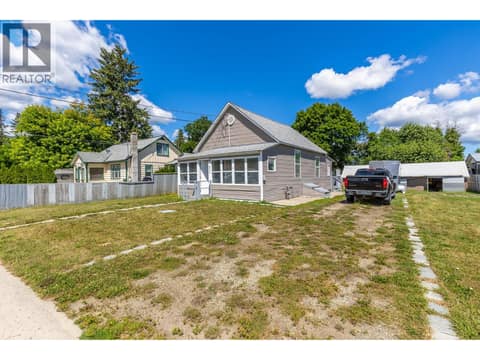 Photo 3 of 403 Howard Avenue, Enderby / Grindrod