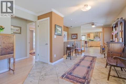 Photo 4 of 709 BARTLETT Drive, Husula/West Bench/Sage Mesa, Penticton