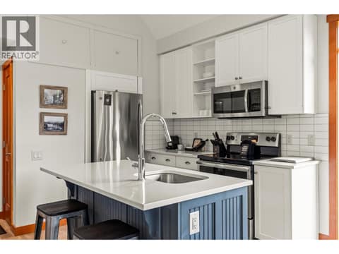 Photo 6 of 107 Village Centre Court Unit# 416, Predator Ridge, Vernon
