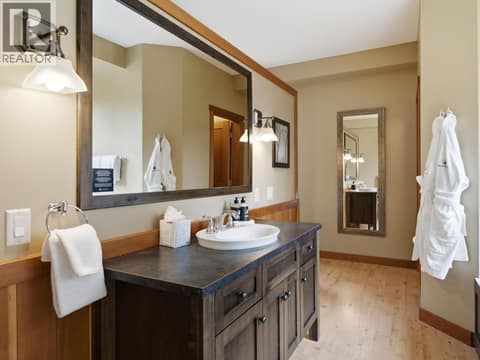 Photo 12 of 105 Village Center Court Unit# 226, Predator Ridge, Vernon