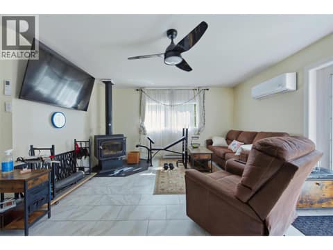 Suite at 2007 Heighway Crescent, Lumby Valley