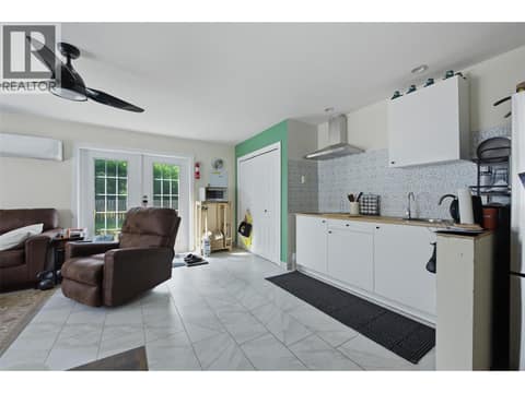 Suite at 2007 Heighway Crescent, Lumby Valley