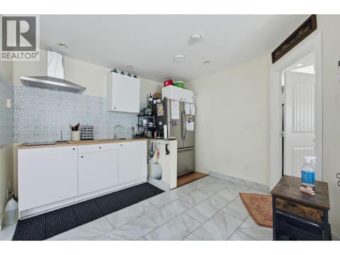 Suite at 2007 Heighway Crescent, Lumby Valley