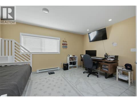 Suite at 2007 Heighway Crescent, Lumby Valley