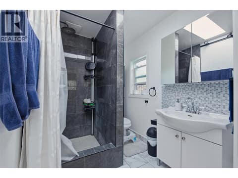 Suite at 2007 Heighway Crescent, Lumby Valley