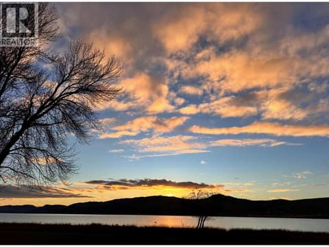 Amazing sunsets at 8000 Highland Road Unit# 24, Swan Lake West, Vernon