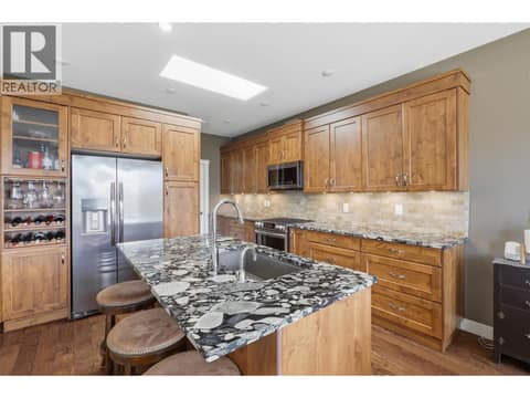 Photo 11 of 4006 RIO VISTA Way, Sun Rivers, Kamloops