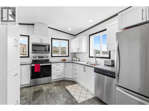 Photo 6 of 6902 Okanagan Landing Road Unit# 30, Okanagan Landing, Vernon