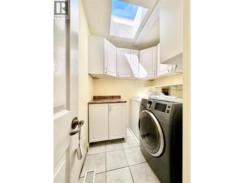 Photo 15 of 9510 97 Highway N Unit# 36, Swan Lake West, Vernon