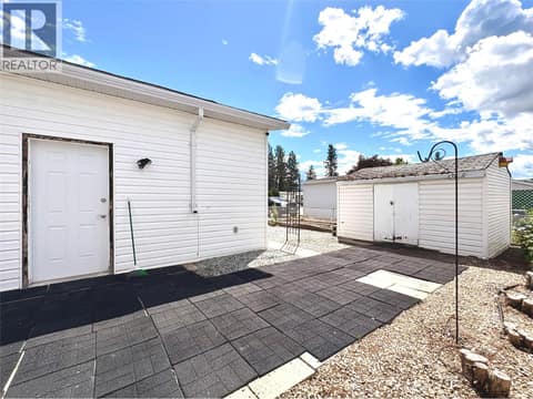 Photo 33 of 9510 97 Highway N Unit# 36, Swan Lake West, Vernon