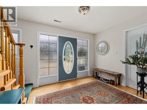 Spacious front entrance. at 14262 Harmen Road, Lake Country East / Oyama